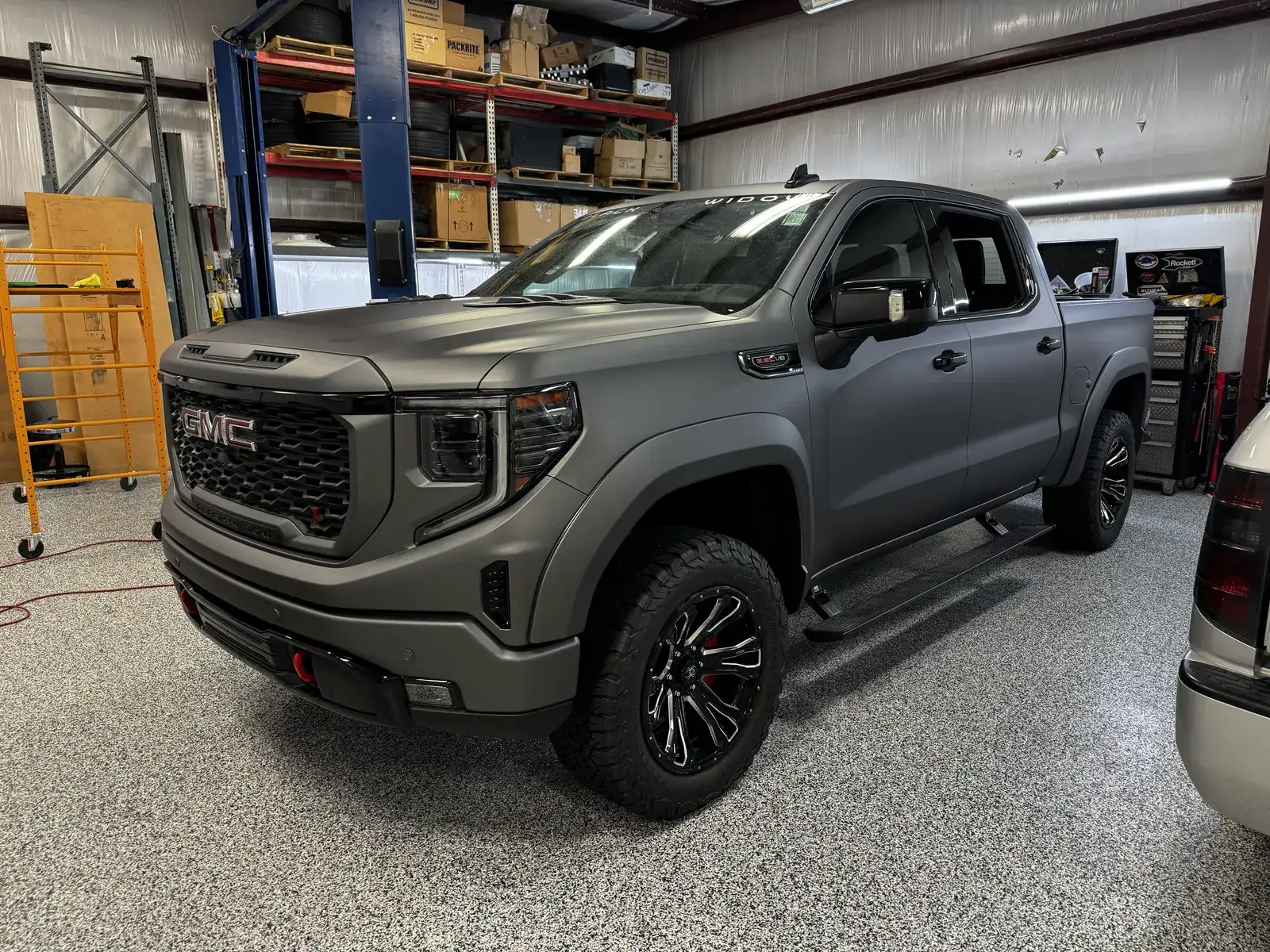 Matte gray on lifted AT4X — GMC Sierra AT4X