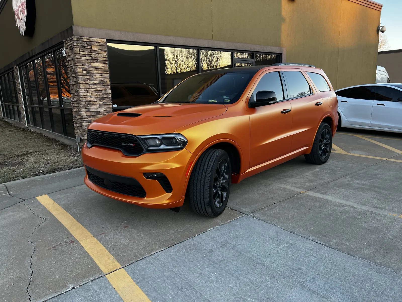 Gloss orange, front detail — Dodge Durango SRT