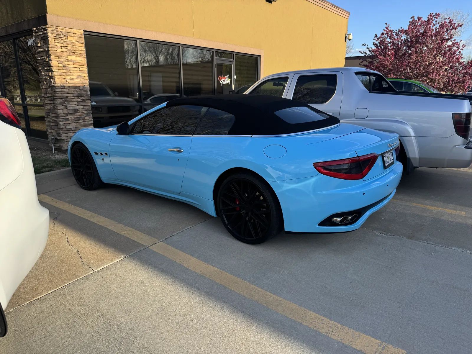Baby blue convertible — Maserati GranTurismo