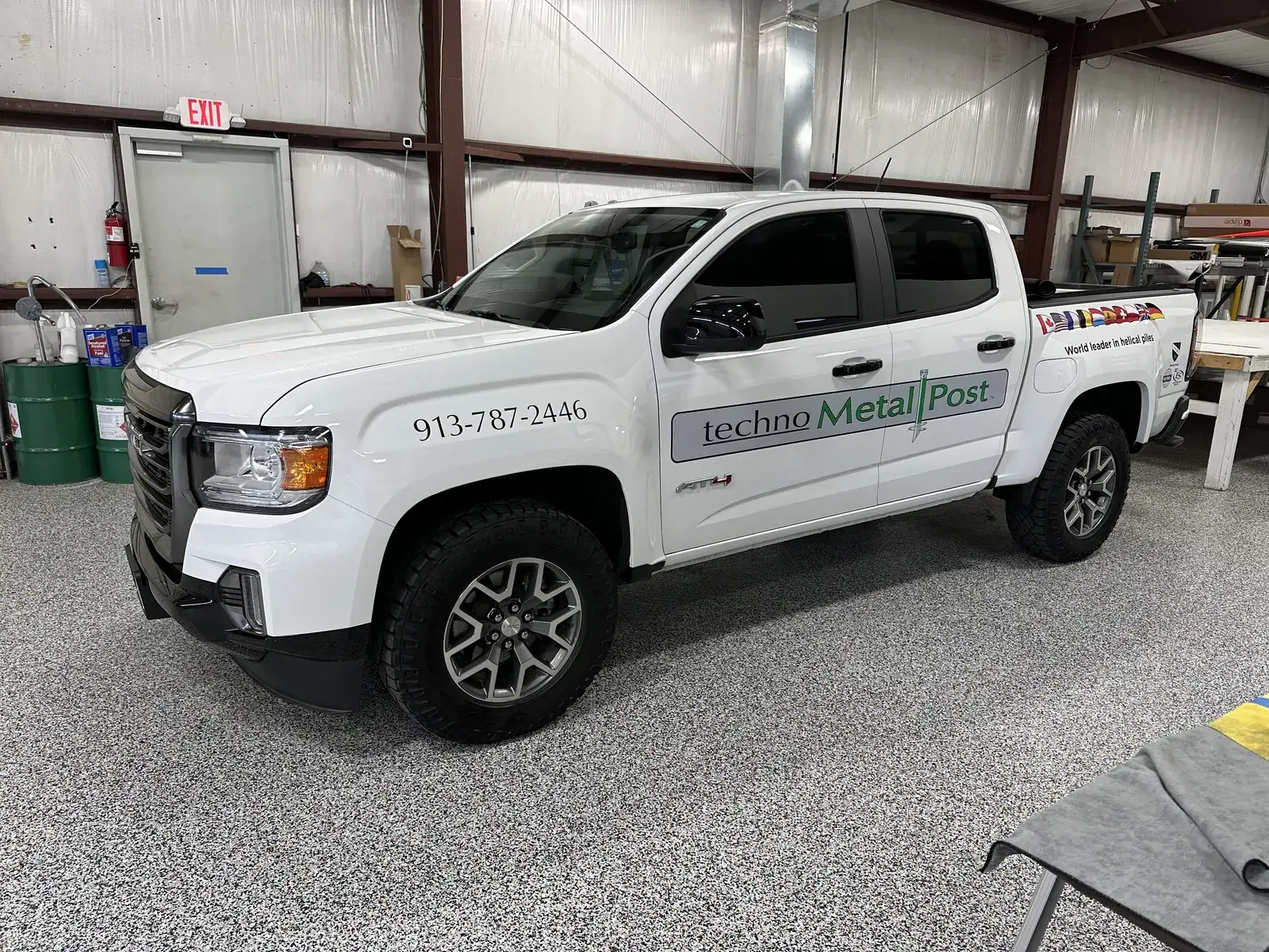 Techno Metal Post — GMC Canyon